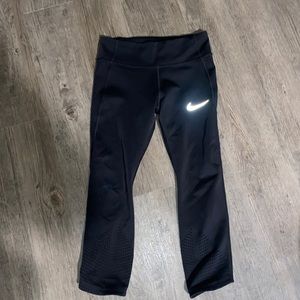 **NIKE WOMENS CAPRI COMPRESSION TIGHTS SZ: SMALL**